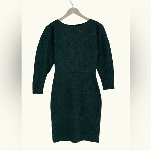 NWT Emerald Green Embossed Floral Dress 🌿 Elegant Textured Midi